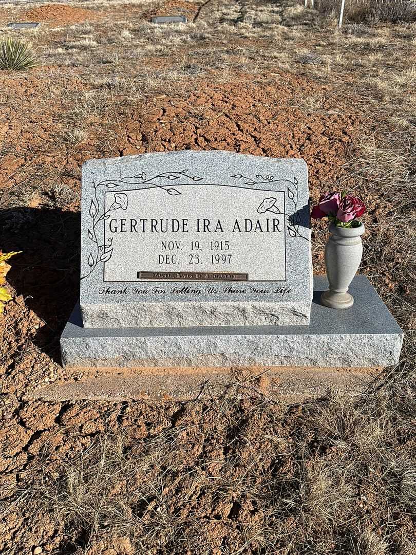 Gertrude Ira Adair's grave. Photo 1