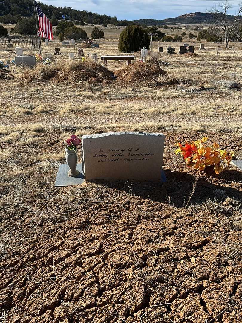 Gertrude Ira Adair's grave. Photo 3