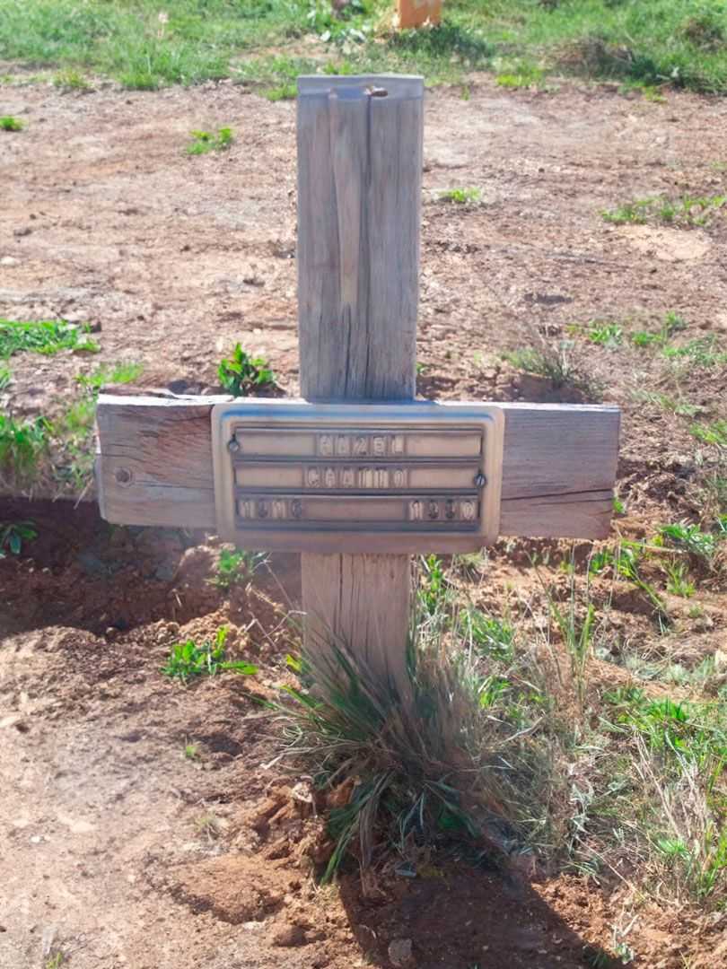 Hazel Chatto's grave. Photo 2