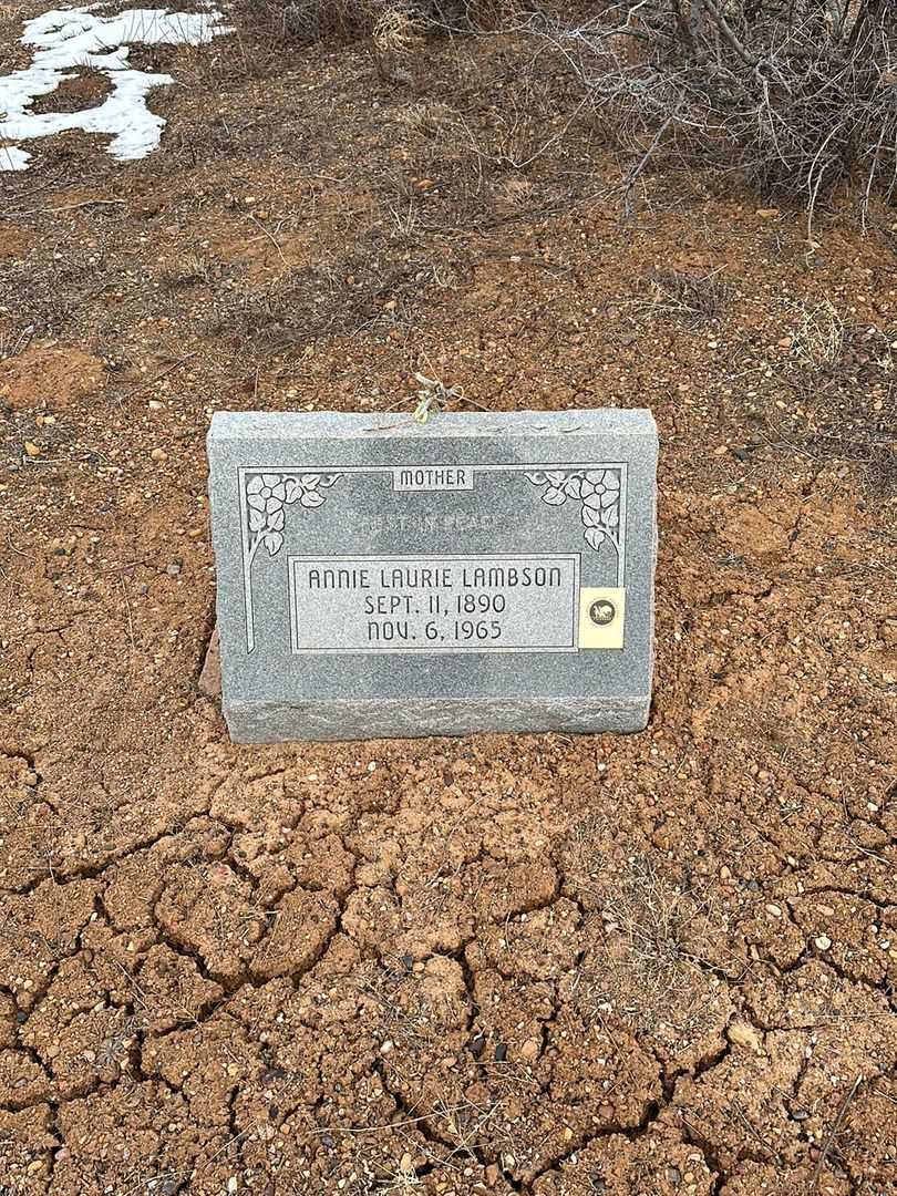 Annie Laurie Lambson's grave. Photo 1