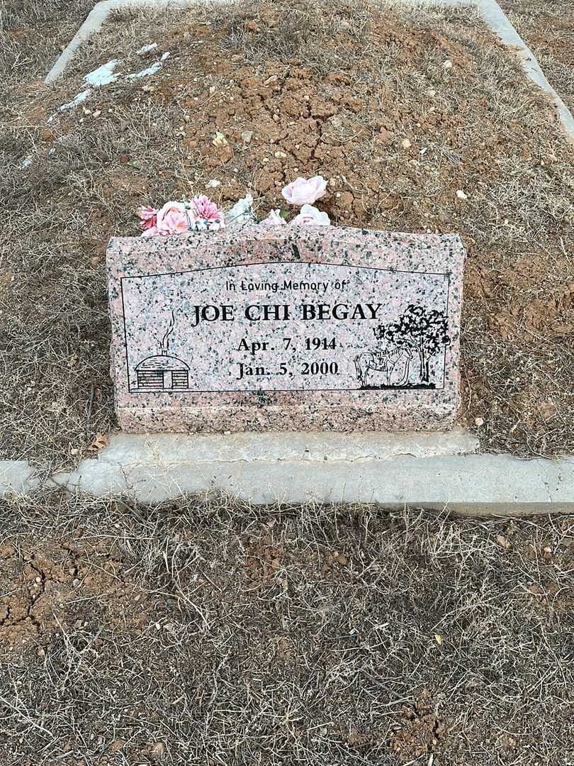 Joe Chi Begay's grave. Photo 1