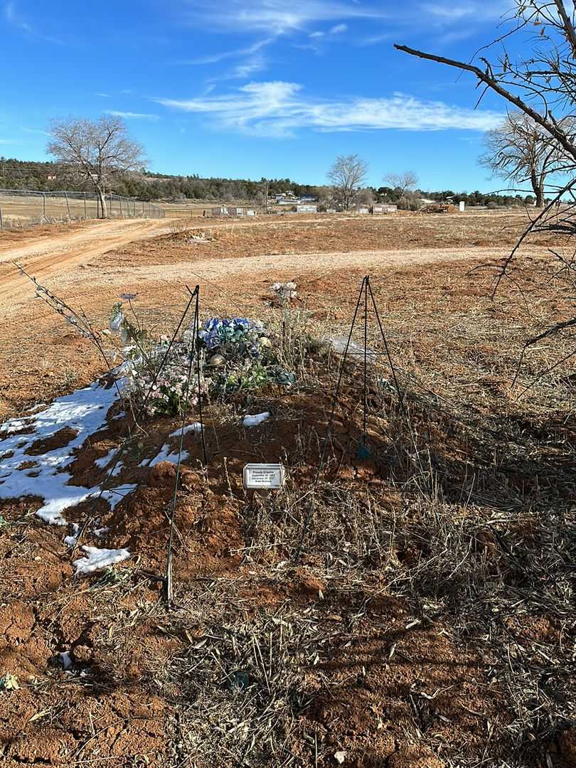 Proudy Eriacho's grave. Photo 2