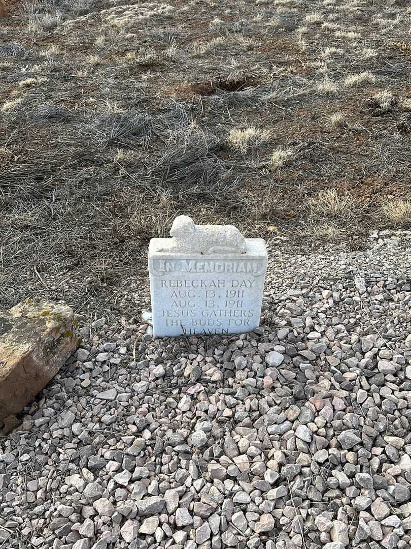 Rebeckah Day's grave. Photo 1