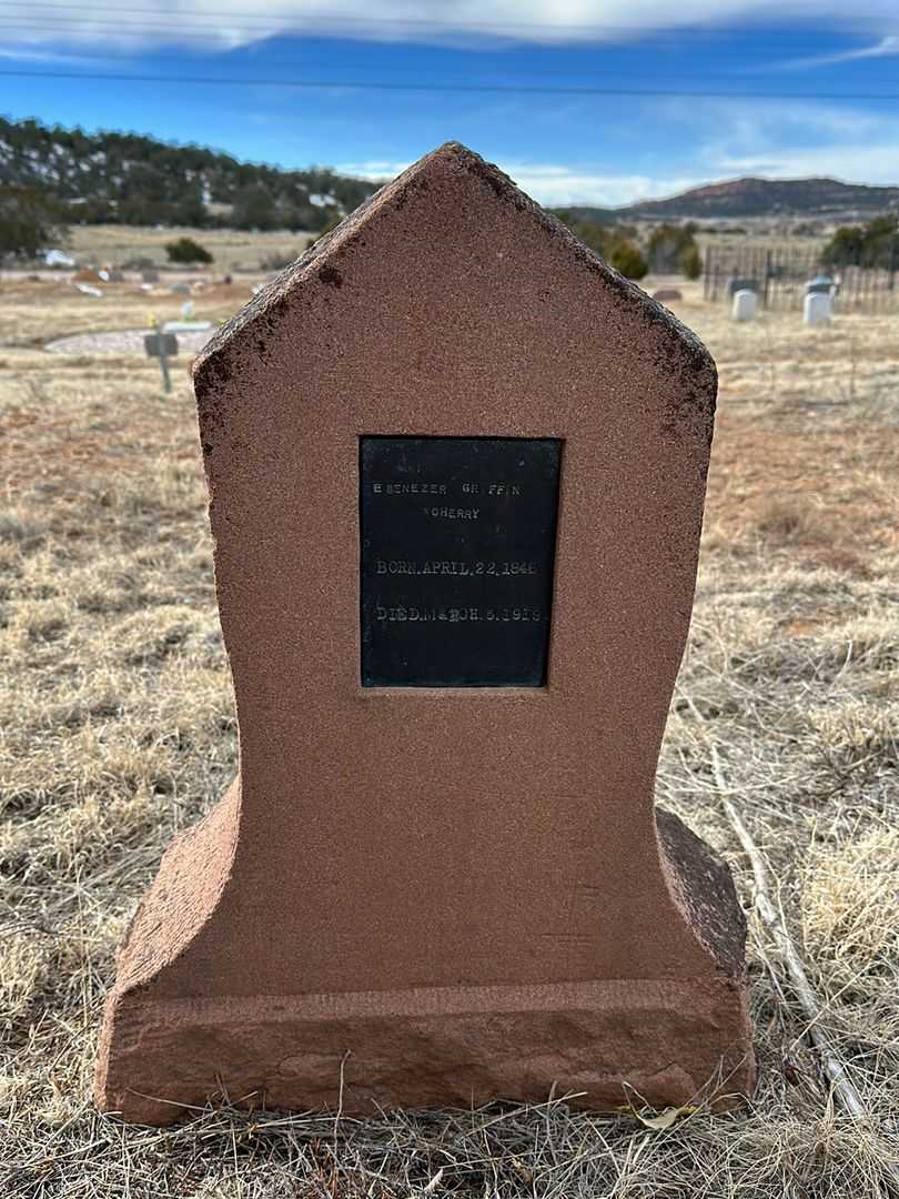 Ebenezer Griffin Cherry's grave. Photo 1