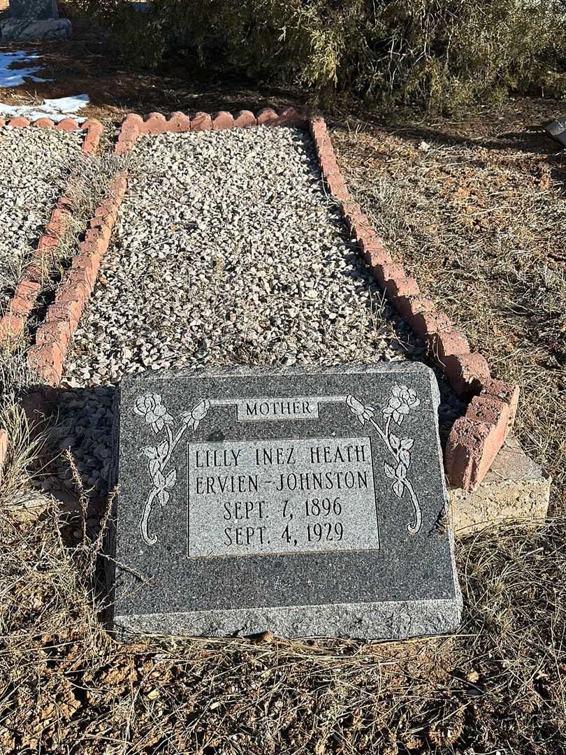 Lilly Inez Heath Ervien-Johnston's grave. Photo 1
