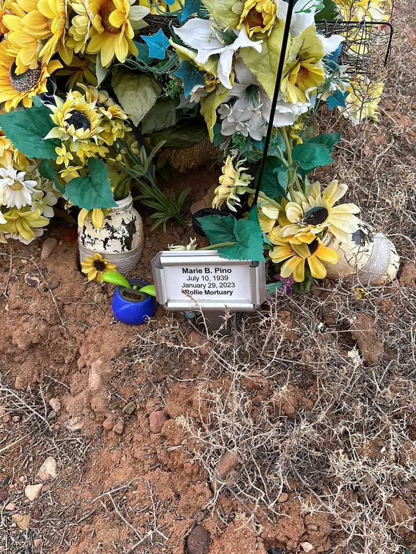 Marie B. Pino's grave. Photo 1