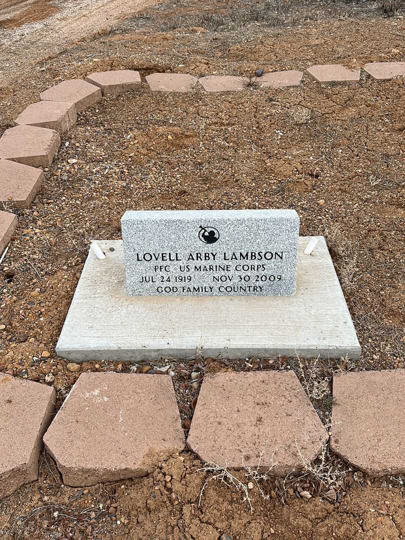 Lovell Arby Lambson's grave. Photo 2