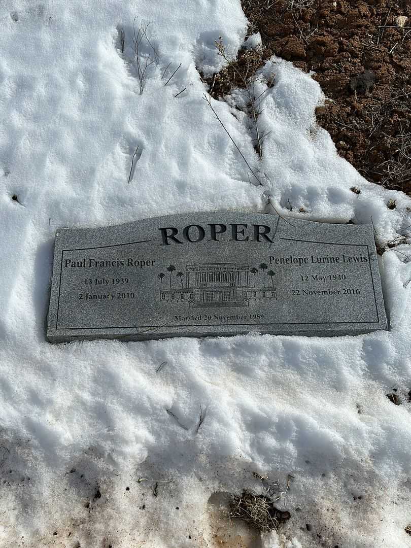 Penelope Lurine Roper Lewis's grave. Photo 2