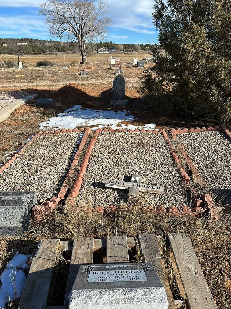 Silas Mike "Grandpa" Thurlo's grave. Photo 2