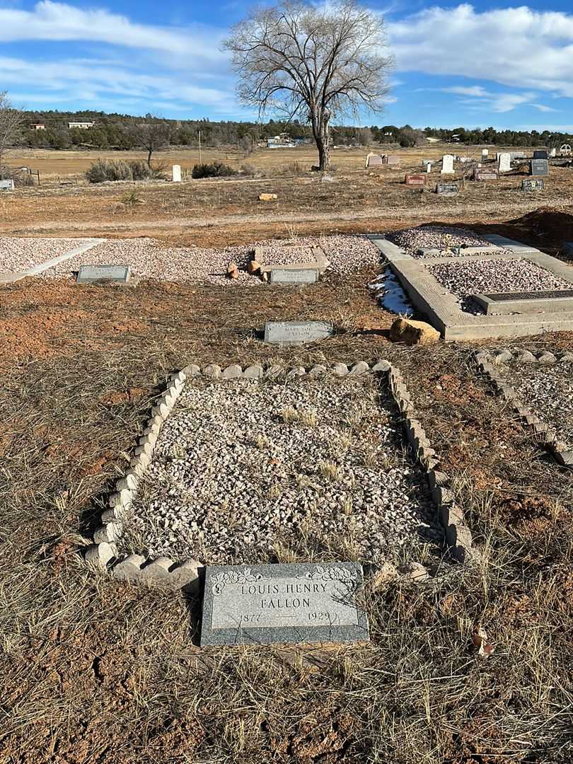 Louis Henry Fallon's grave. Photo 2