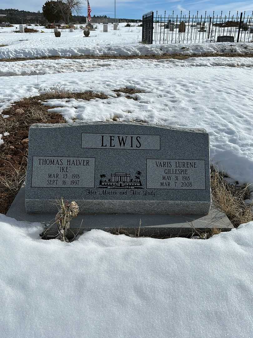 Varis Lurene Gillesrie Lewis's grave. Photo 1
