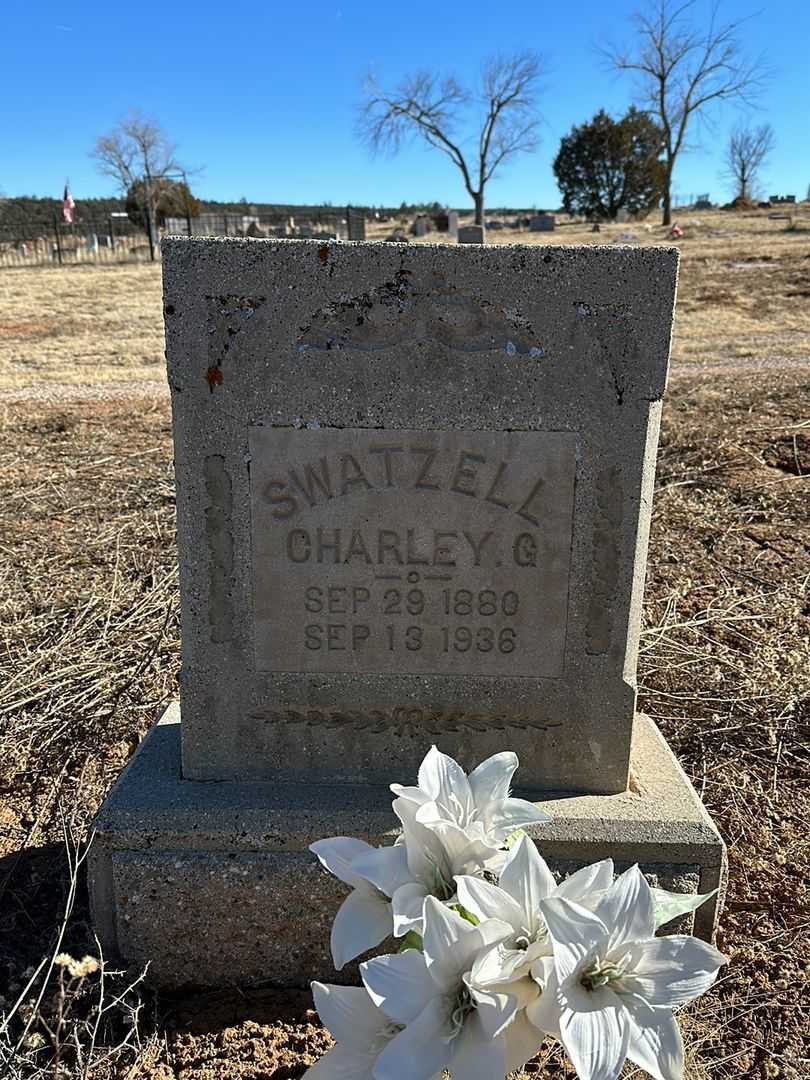 Charley G. Swatzell's grave. Photo 2