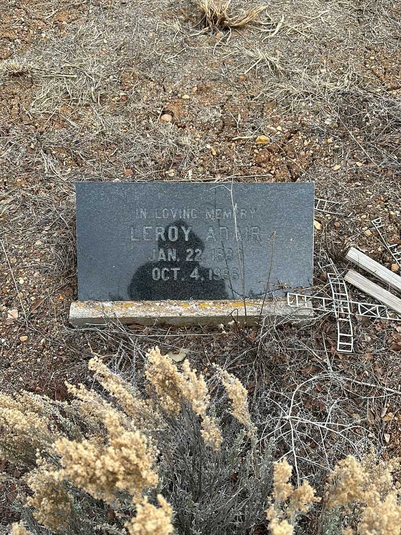 Leroy Adair's grave. Photo 1