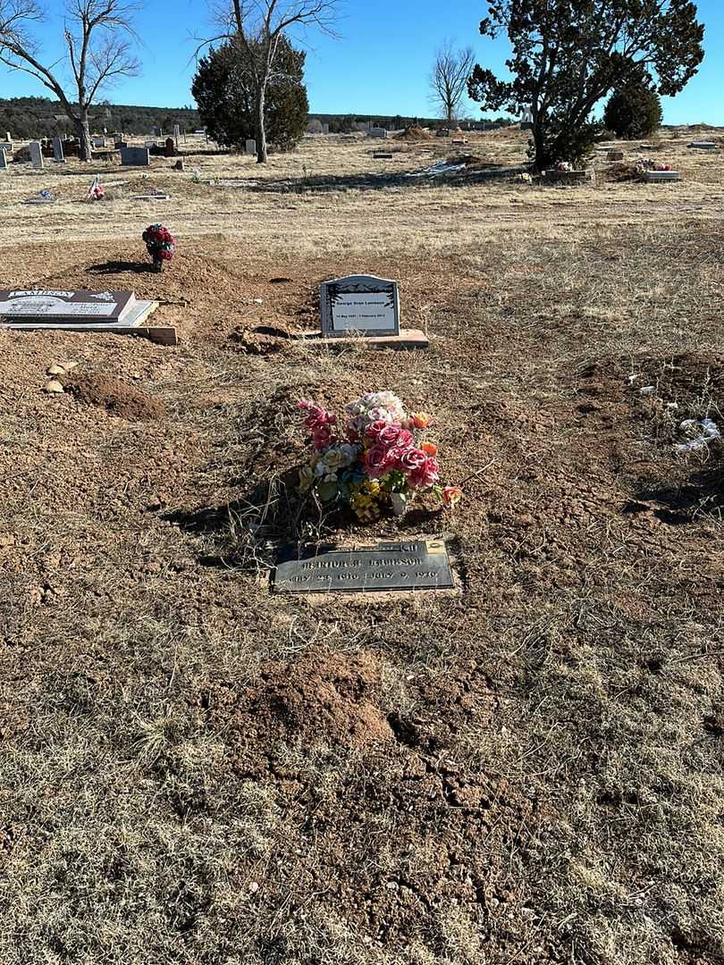 Marion A. Lambson's grave. Photo 2
