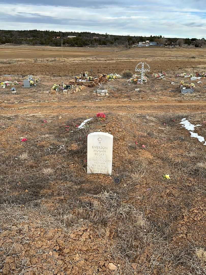 Emerson Hogan Begay's grave. Photo 2