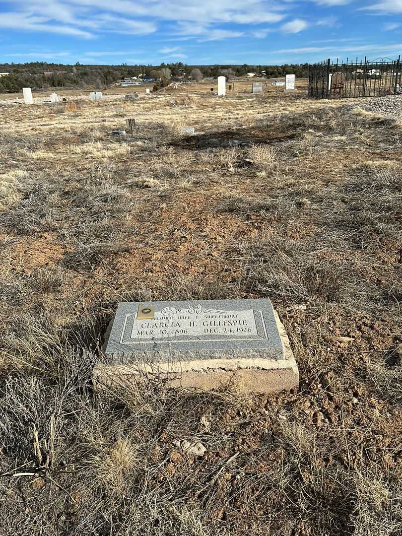 Clarcia H. Gillespie's grave. Photo 2