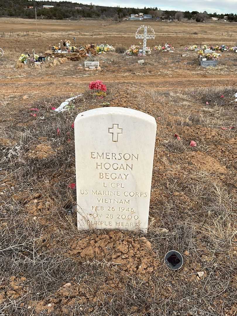Emerson Hogan Begay's grave. Photo 1