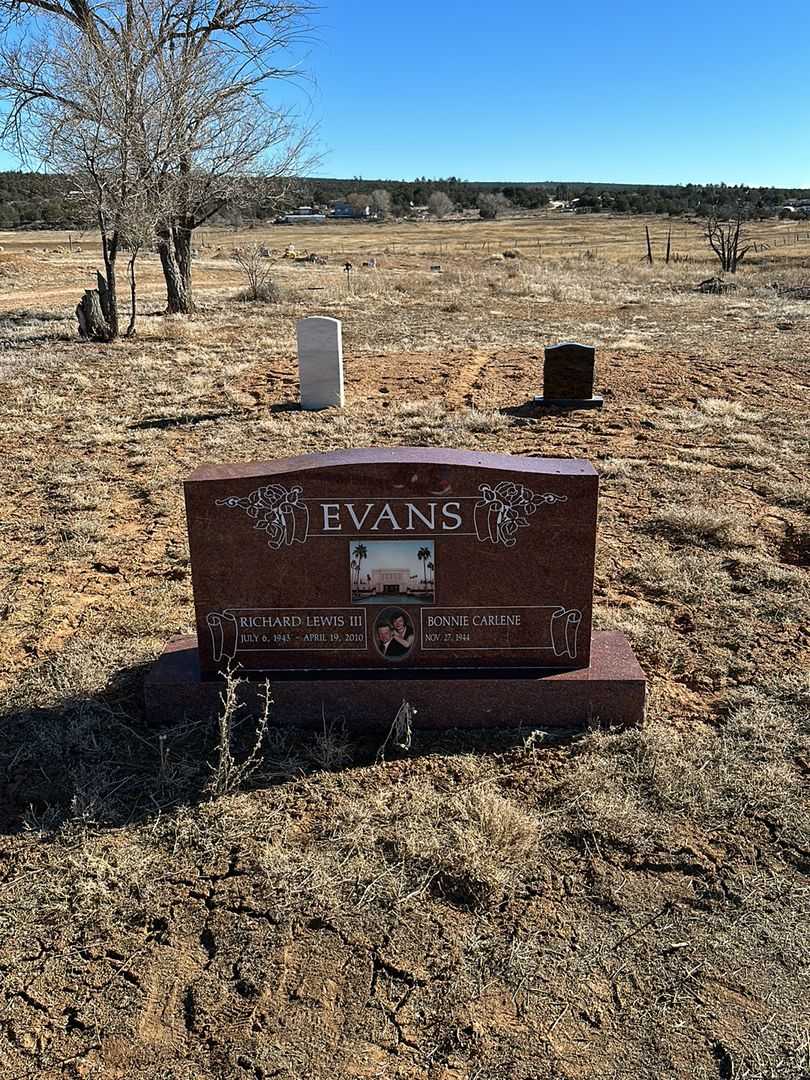 Richard Lewis Evans Third's grave. Photo 2