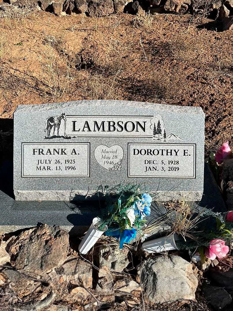 Dorothy E. Lambson's grave. Photo 1