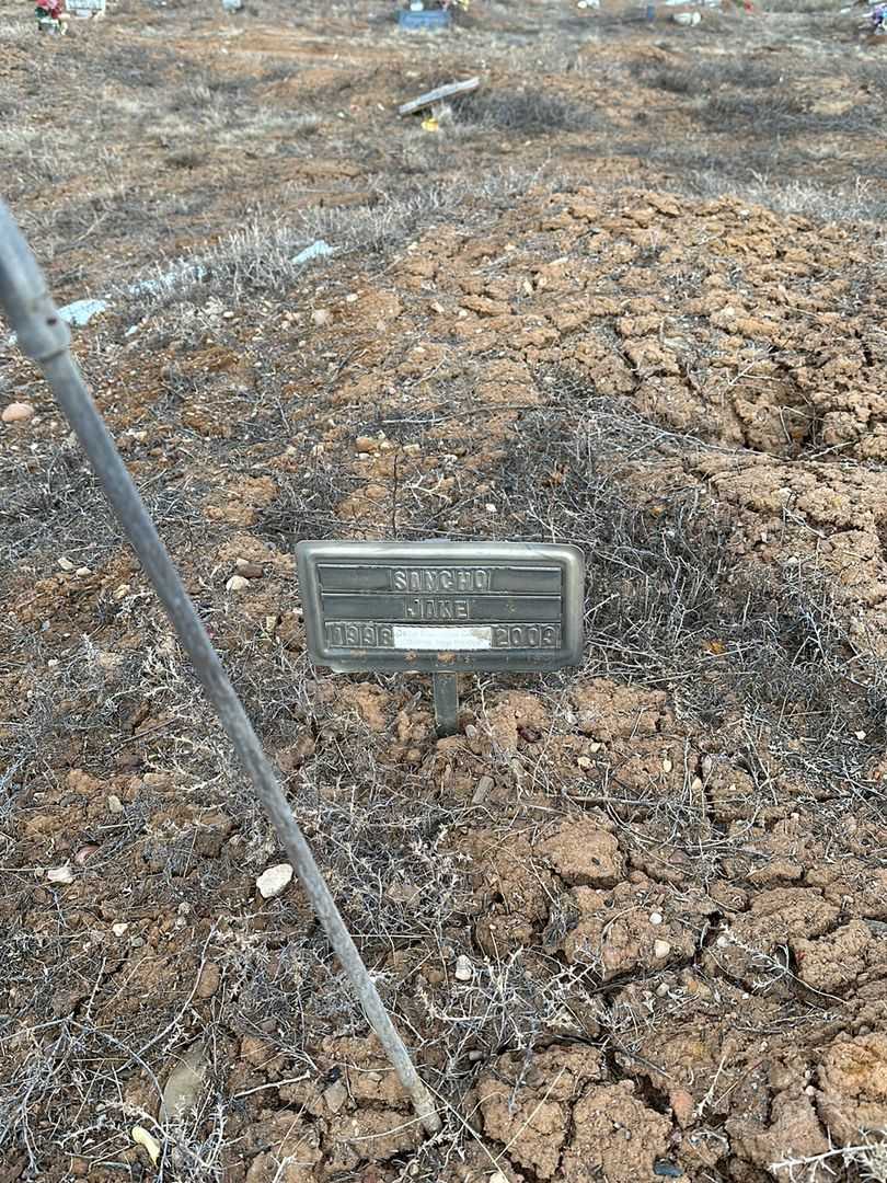 Sancho Jake's grave. Photo 1